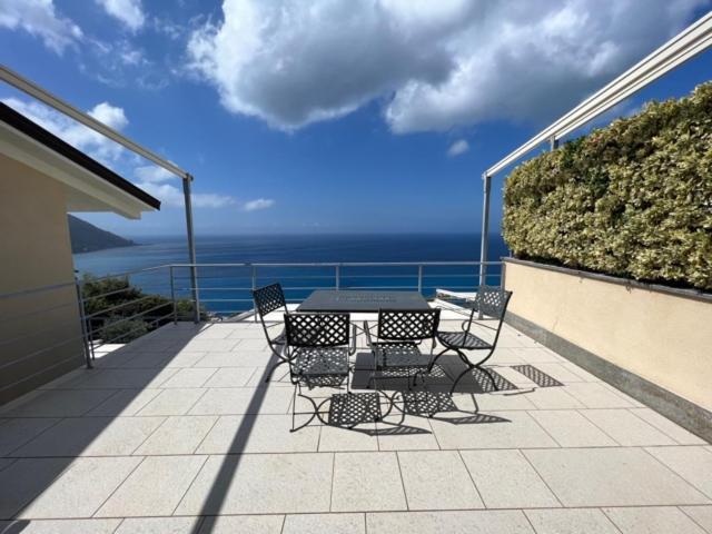 Camogli - "Casa Oliver" - Liguria Holidays Buitenkant foto